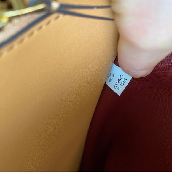 Tory Burch Shopper Tote Bag - Picture 9 of 12